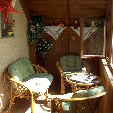 Exklusives-bayerisches-landhaus-chalet-ilona-im-park-haus-20 Nyaraló